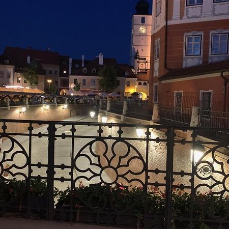 Apartament Lies By The Bridge - La Podul Minciunilor Sibiu Exteriör bild